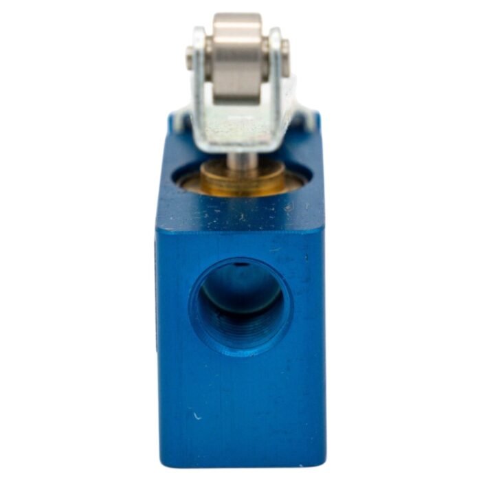 Air-Mite MV2C Valve – Pneumatic Roller Lever with Spring Return Air-Mite MV2C Valve, a 3-way pneumatic valve with a roller-lever actuator.